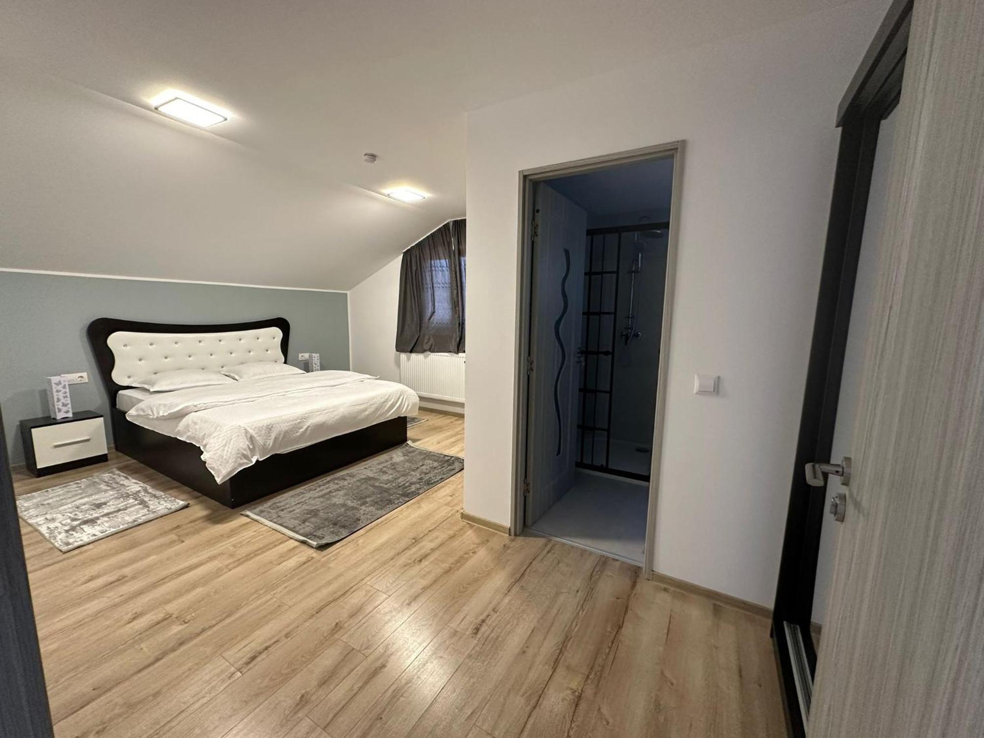 Popasul Din Vale Hotel Majszin Kültér fotó